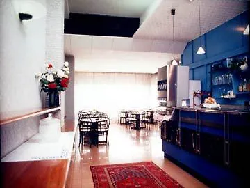 Piccolo 3* Verona